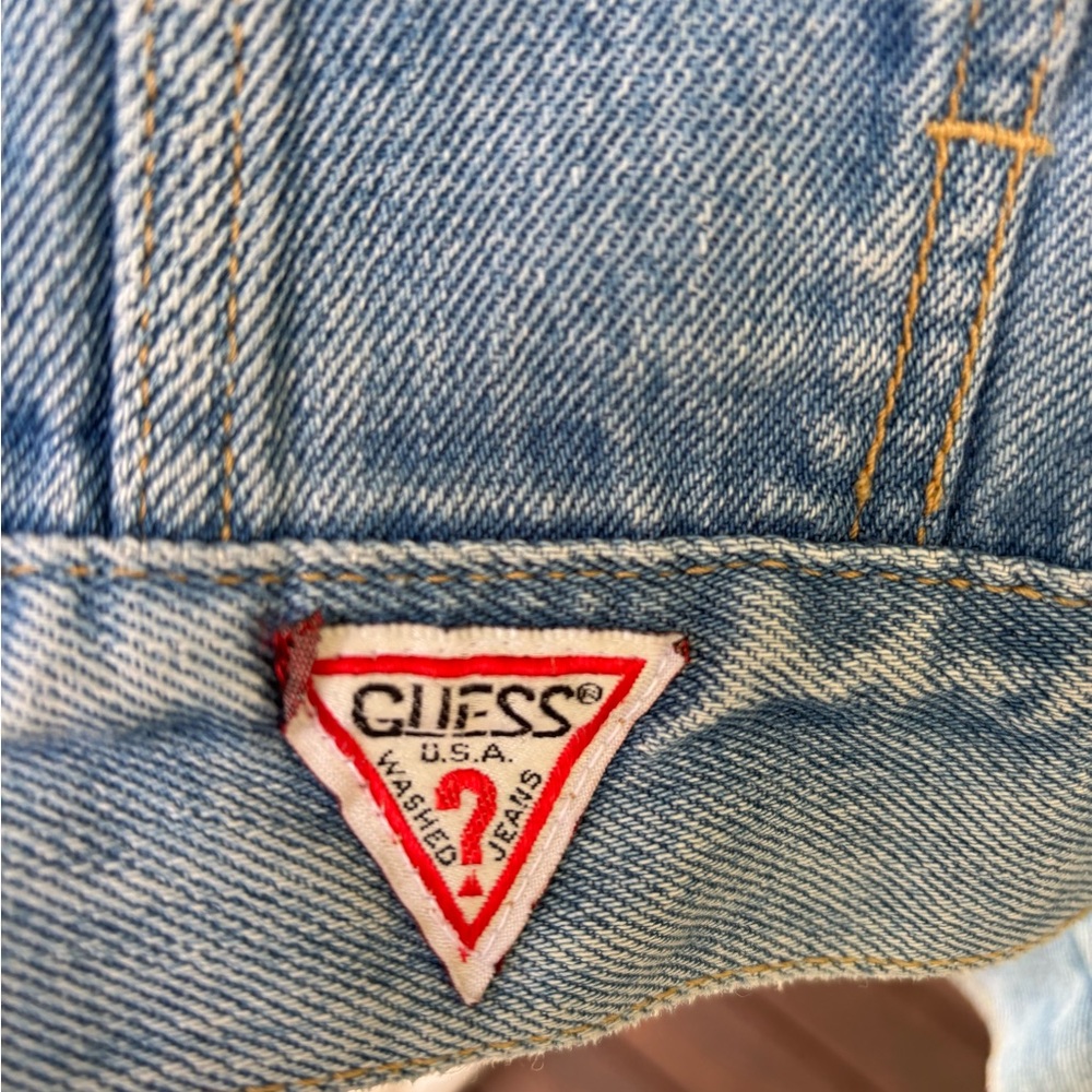 1989 vintage Guess light blue jean jacket